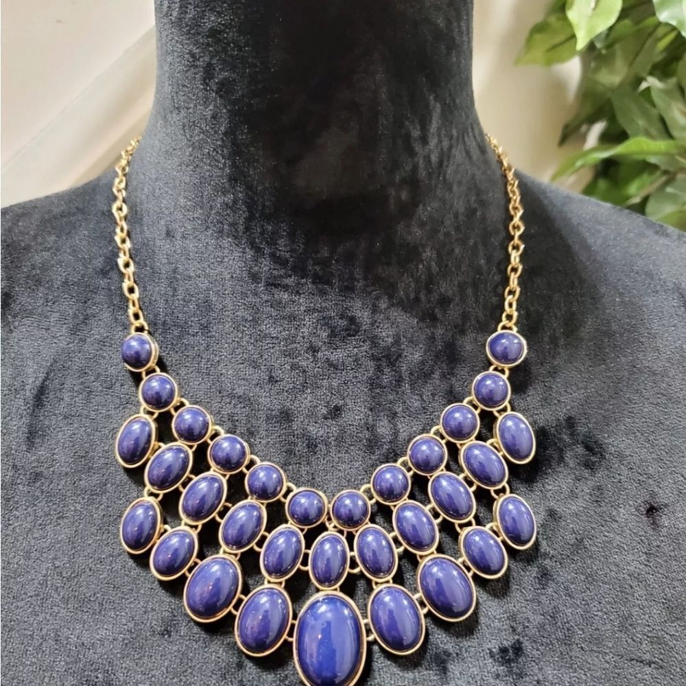 Blue Rhinestone Gold Chain Statement Necklace Vtg - Picture 7 of 8